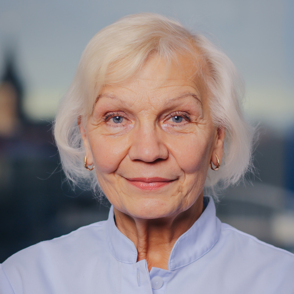 dr. Krista Kivimäe