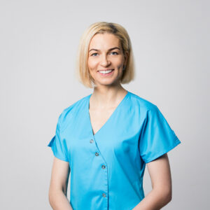 Dr Anna Panarina-Tarajev